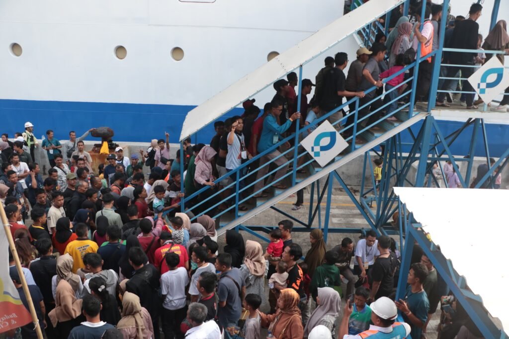 Kemenhub Siapkan Puluhan Ribu Tiket Kapal Gratis untuk Angkutan Natal Tahun Baru