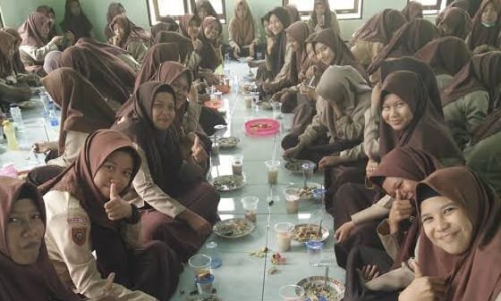 Makan Bergizi Gratis Tak Hanya Pemenuhan Gizi, Tapi Juga Penguatan Karakter Anak