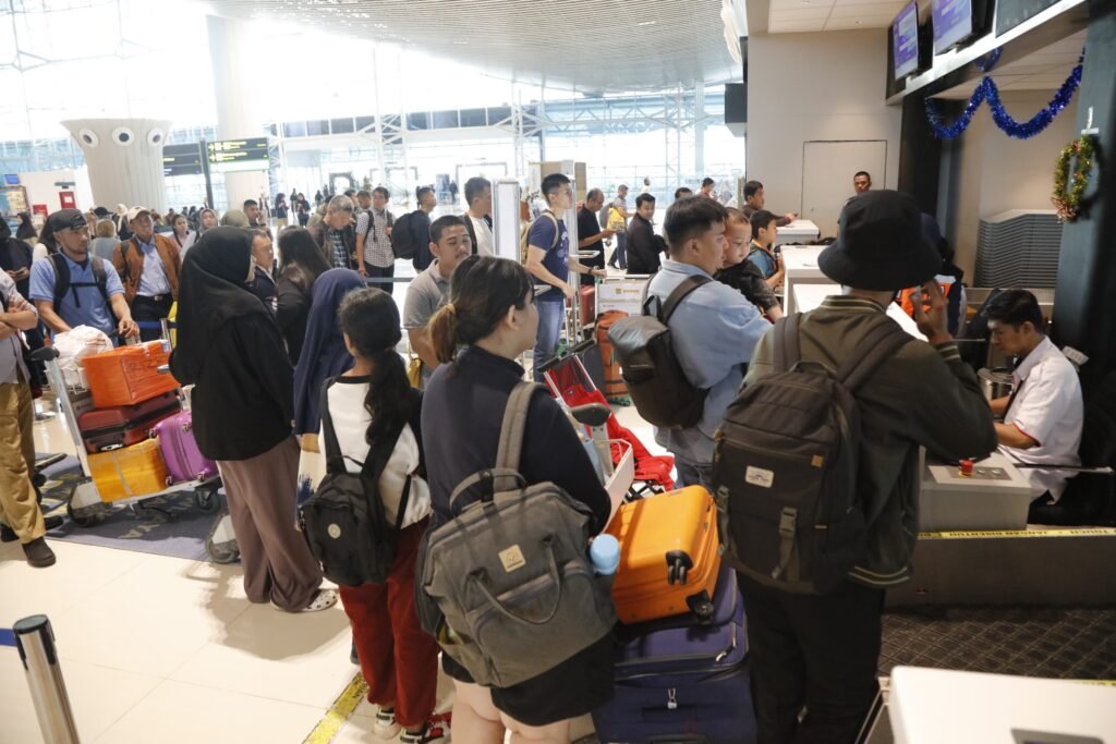 Penumpang Angkutan Udara Nataru 2024/2025 Naik 10 Persen