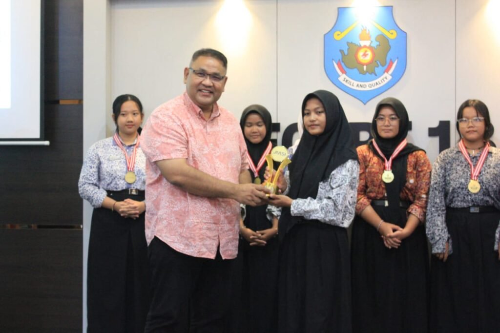 Teguh Santosa Apresiasi Nada Salsabila Kamil sebagai Duta Ayo Jadi Penulis 2025