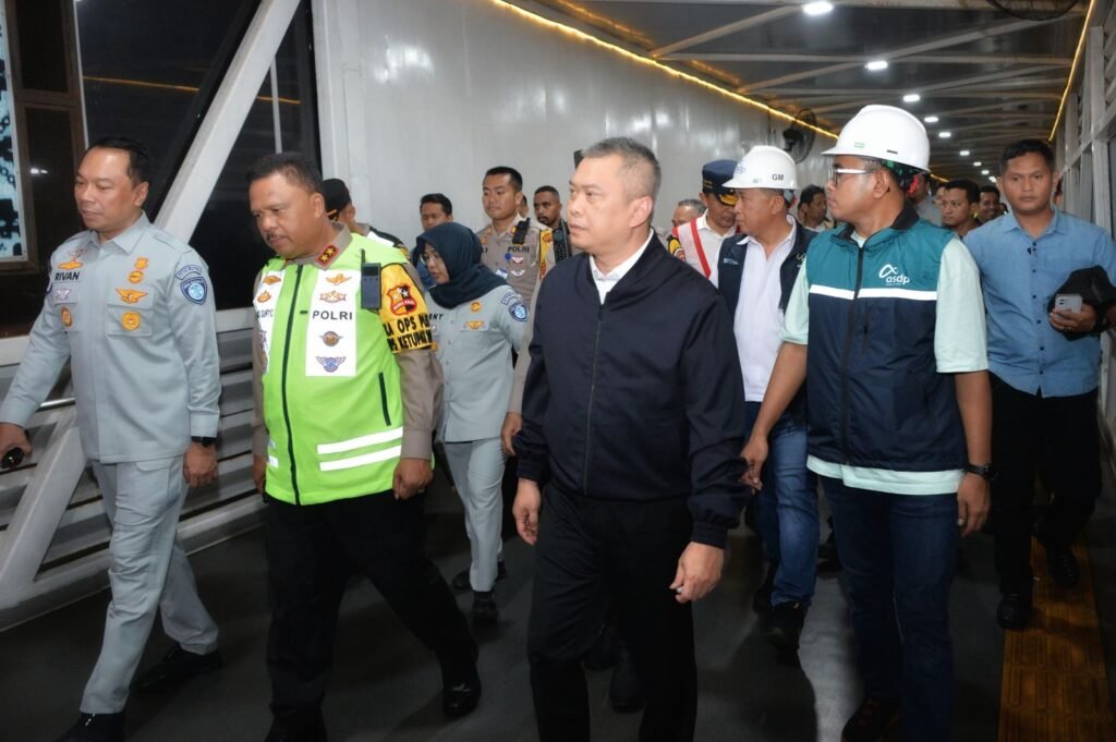 Menhub Jamin Pelabuhan Merak Tanpa Penumpukan Arus Lalu Lintas