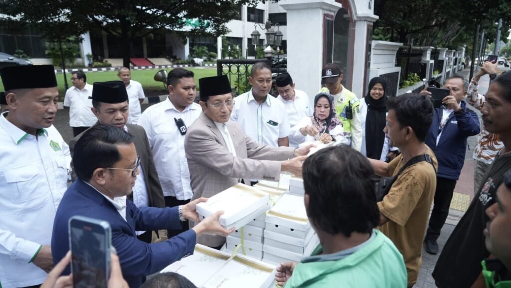 Jangan Hanya Pandai Berdakwa, Tapi Wajib Amalkan Nilai Agama