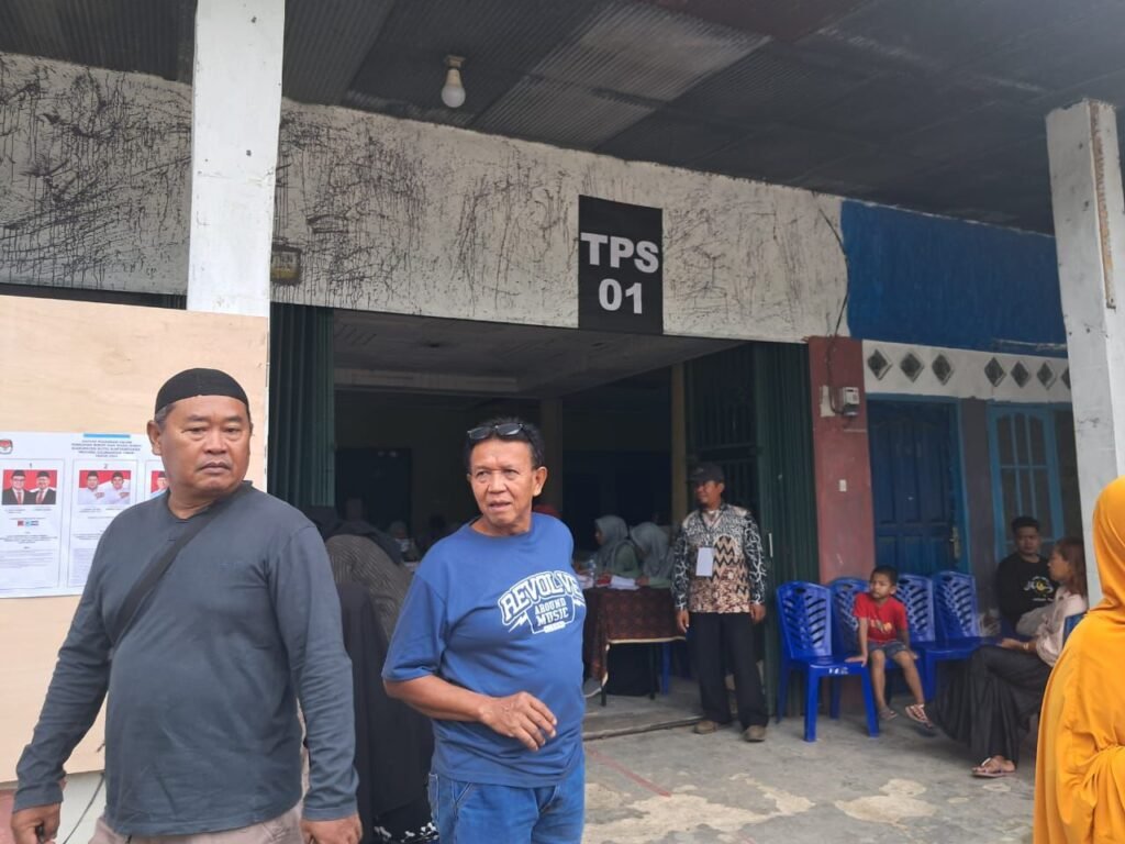 PSU Kukar, Lansia Desa Prangat Selatan Nyoblos Sebelum Berkebun
