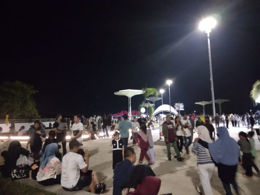 Taman Tanjong, Ikon Baru Tenggarong yang Wadahi Pelaku UMKM