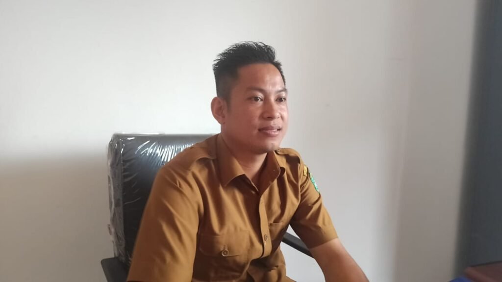 Semenisasi Jalan dan Rehabilitasi BPU jadi Prioritas Pembangunan di Muara Leka