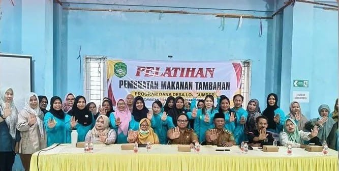 Cegah Stunting, Pemdes Loh Sumber Latih Kader Posyandu Soal Gizi