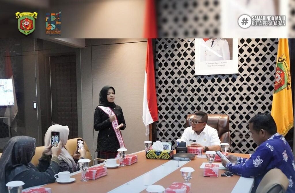 Pemkot Samarinda Dukung Penuh Rahmi Zahratunnisa di Grand Puteri Muslimah Kaltim 2025