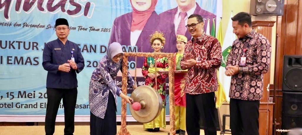 Sri Wahyuni Buka Rakorda Diskominfo se-Kaltim, Transformasi Digital Harus Berdampak Nyata Bagi Masyarakat