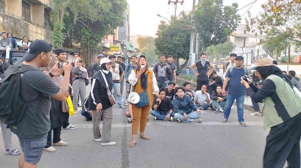 Jerit Pedagang Pasar Subuh Samarinda, “Kami Ini Orang Kecil”