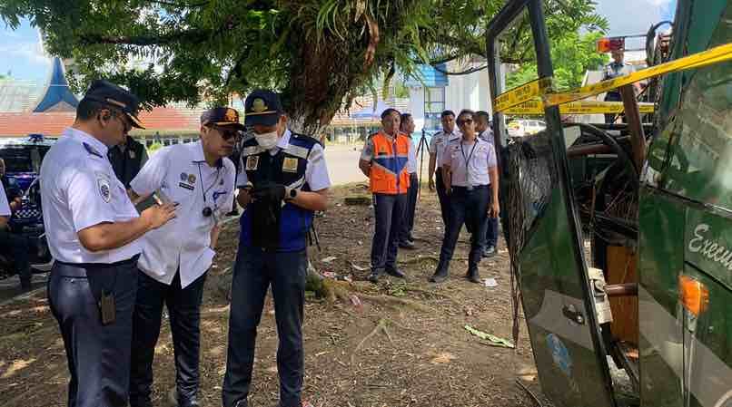 Bus ALS Yang Kecelakaan di Lintas Padang Panjang, Tidak Punya Ijin Operasi