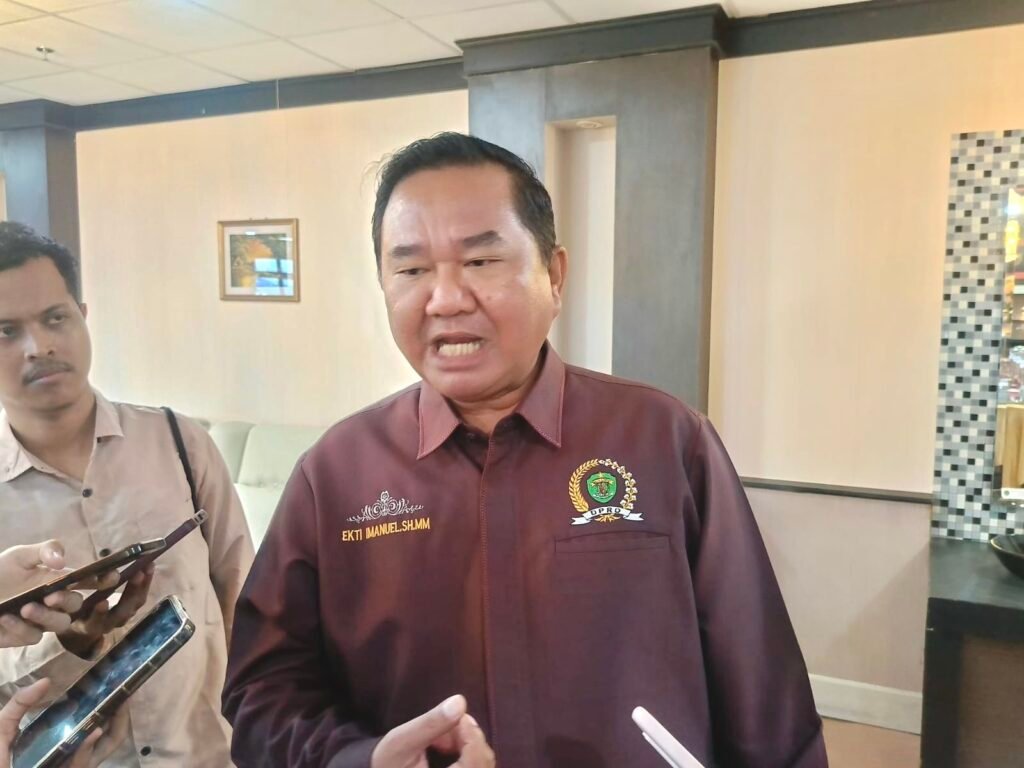 Masa Sidang I, RPJMD dan LKPJ Jadi Capaian Strategis DPRD Kaltim Rencana Pembangunan Jangka Menengah Daerah (RPJMD) dan pembahasan Laporan Keterangan Pertanggungjawaban (LKPJ) Gubernur Tahun 2024 menjadi dua capaian strategis utama DPRD Kalimantan Timur (Kaltim) selama Masa Sidang I Tahun 2025.