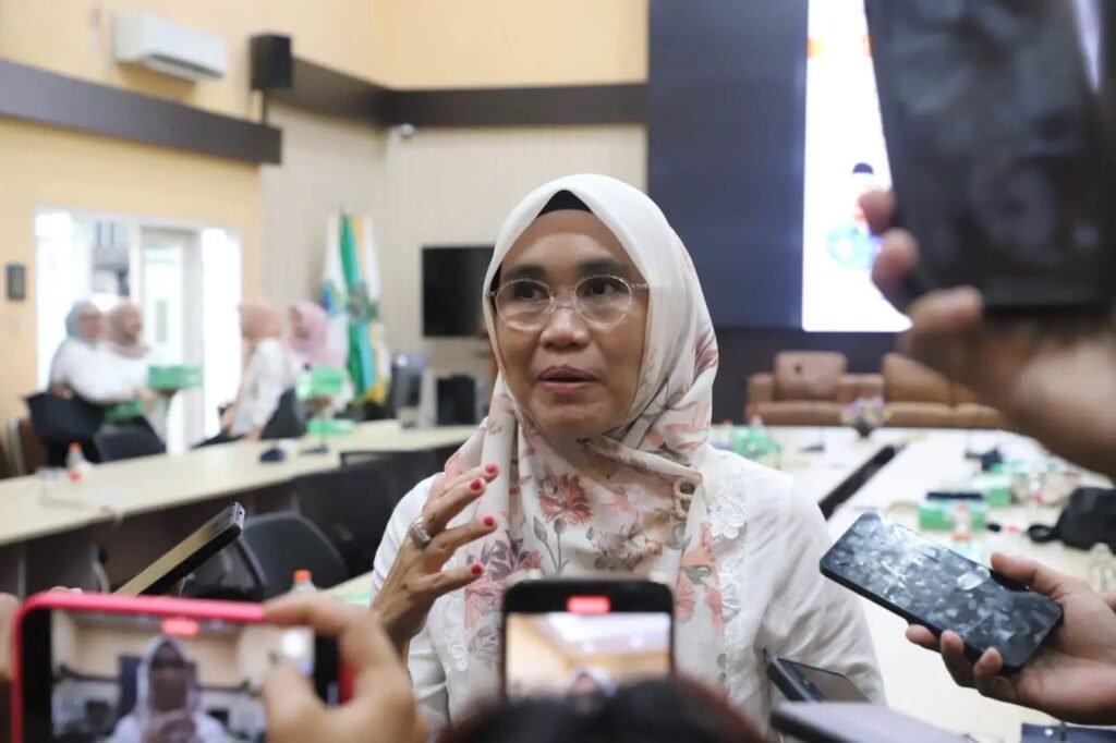 Awasi Bersama Program Gratispol, Dasmiah: Laporkan Jika Ada Oknum Pungut Biaya