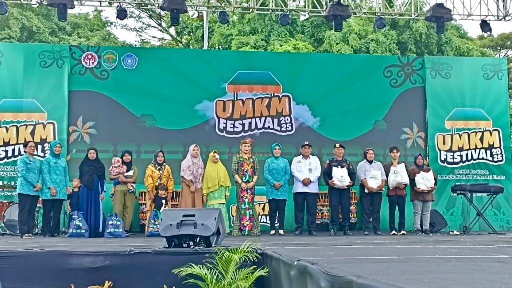 Buka Festival UMKM HKG PKK 2025, Tri Tito Karnavian Puji Peran Besar Syarifah Suraidah