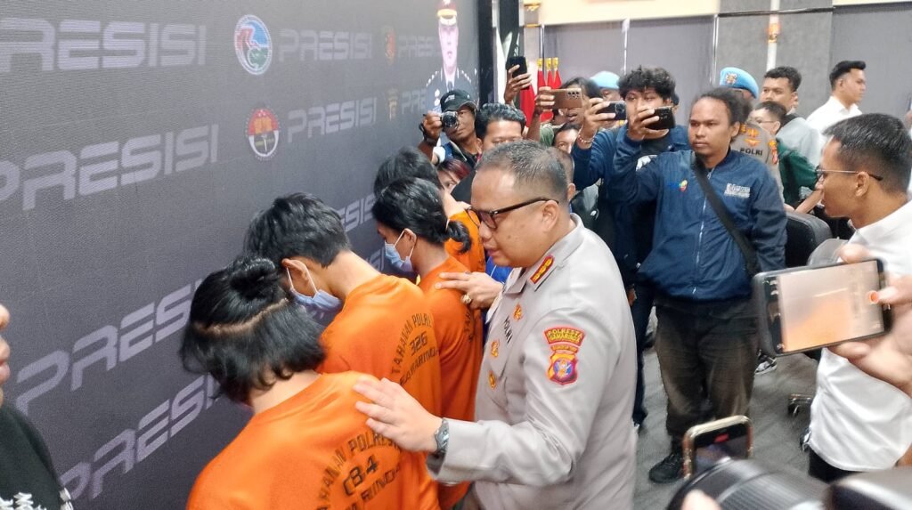 Penahanan 4 Mahasiswa Unmul Tersangka Bom Molotov Ditangguhkan, Polisi Tangkap Dua Aktor Intelektual