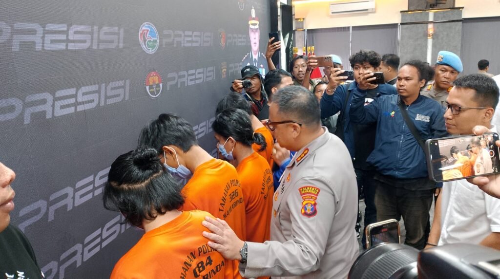 4 Mahasiswa Unmul Tersangka Kasus Bom Molotov, Kombes Hendri: Ini Bukan Skenario!