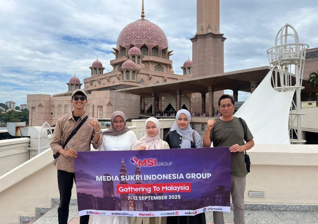 Masjid Pink, Perpaduan Modernitas dan Spiritualitas di Jantung Malaysia