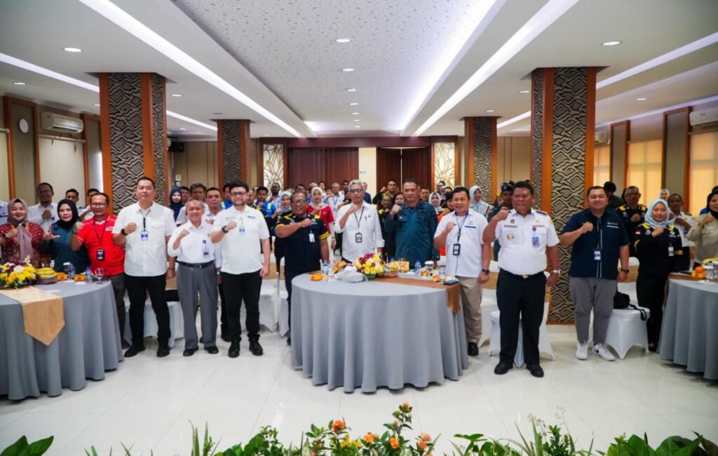 Kemenhub Apresiasi Petugas Transportasi pada Harhubnas 2025